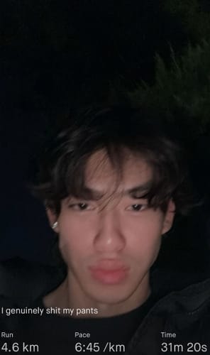 Customer review media