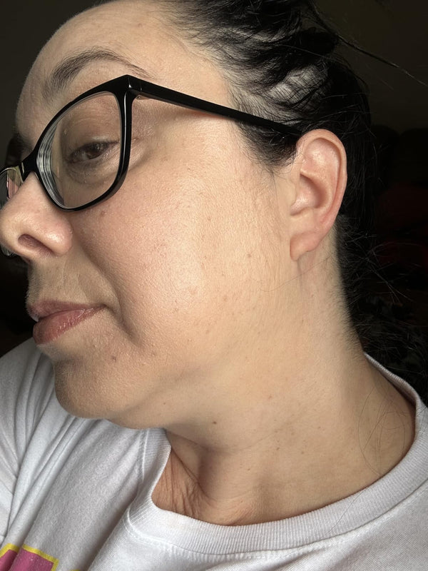 Customer review media