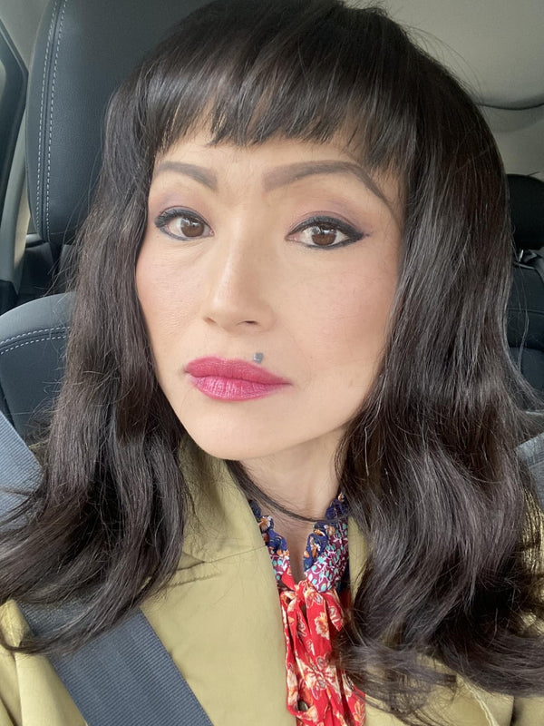 Customer review media